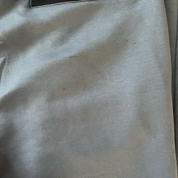 American Eagle Joggers - Picture 3 of 3